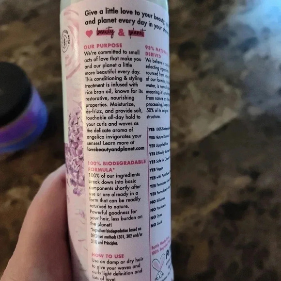 COPY - Love Beauty & Planet Conditioning & Styling Treatment Intense Moisturizer - Picture 3 of 3